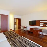 Legendary Lisboa Suites